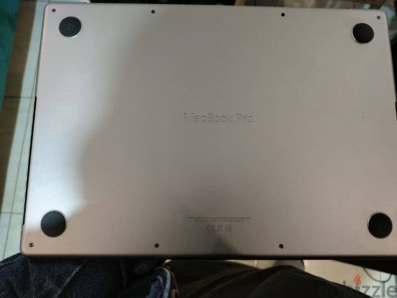 MacBook pro M2 pro( 2023/14-inch) (16GB/1TB) 2