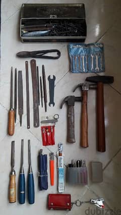 أدوات
