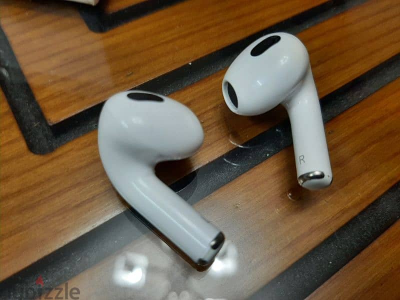 Airpods FIRST HIGH COPY 1