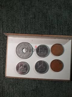 عملات معدنية تذكارية مصرية و سعودية 0