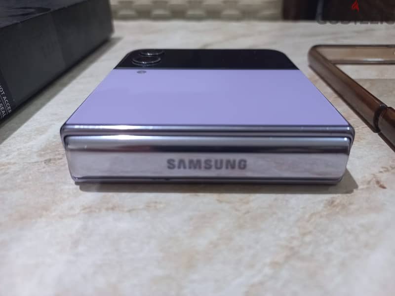 Samsung Flip 9