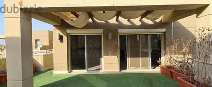 amazing penthouse in Village Gate – Palm Hills – beside the AUC for rent بنتهاوس للايجار بسعر لقطة بكمبوند فيلدج جيت بالم هيلز بجوار الجامعة الامريكية