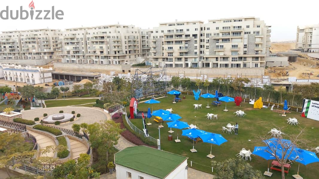 Mountain View Icity    Phase: Club park  Park villa for sale :    Directly in club house  Bua: 210 + 47 garden 5