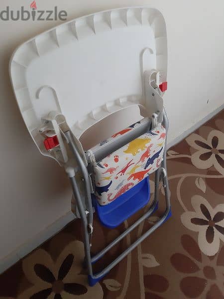 Baby chair up to 6 yrs( brand Junior) very cleanتم تخفيض السعر 3