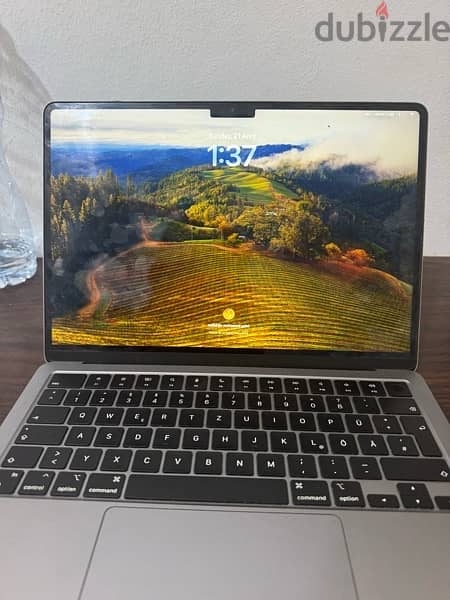 MacBook Air M2 256GB 1