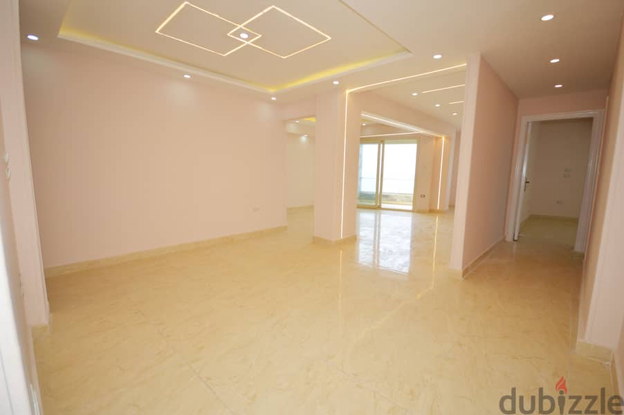 Apartment for sale _ Sporting - area of ​​165 full meters 7