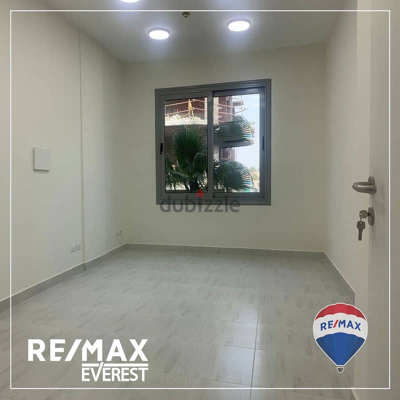 First Use  Clinic For Rent In Medipoint - ElSheikh Zayed 5