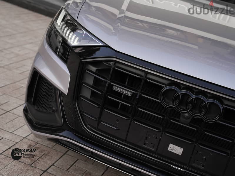 Audi Q8 S-Line 2022 1