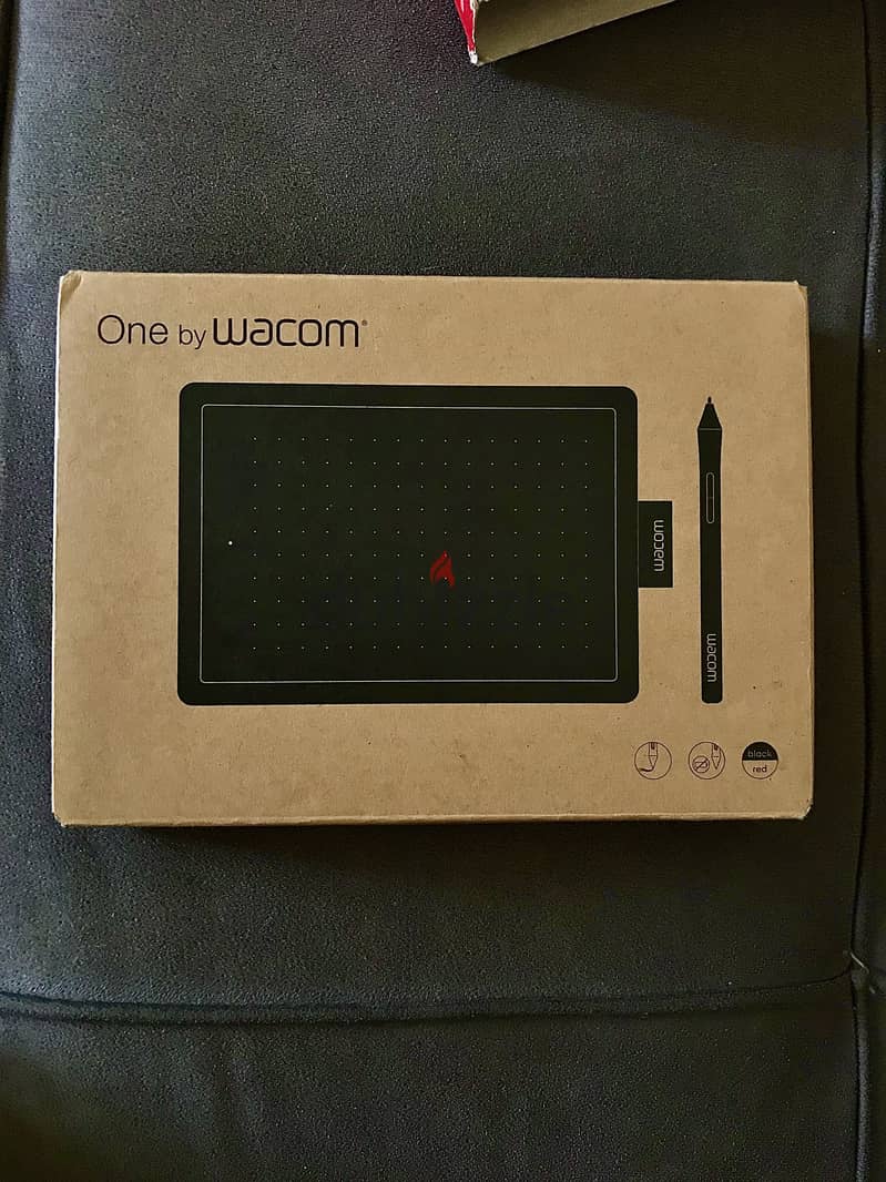 One by WACOM (small) Graphic Tablet 1