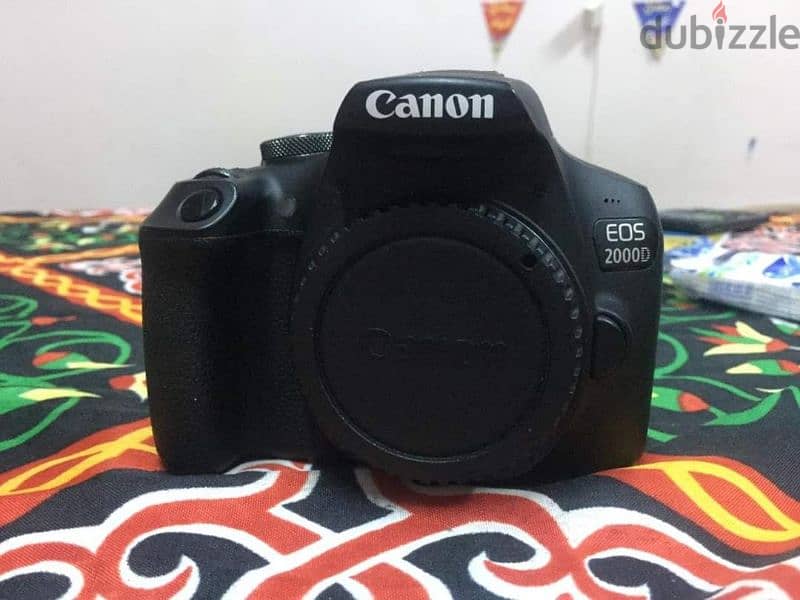 canon 2000D for sale (like new) 1