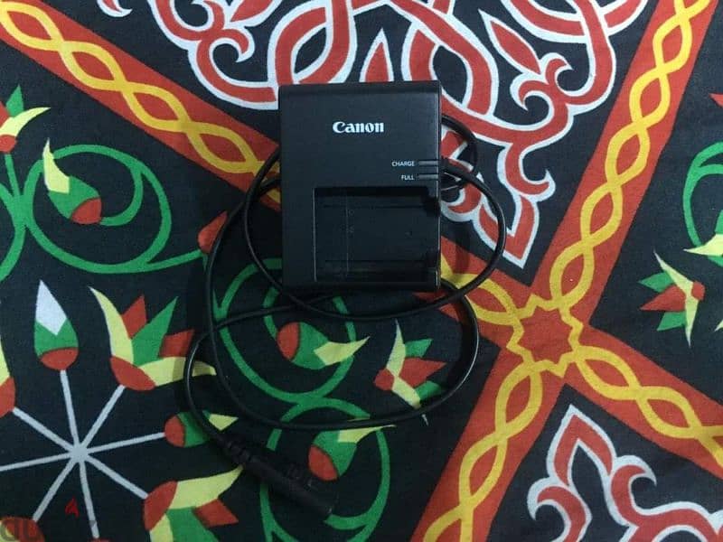 canon 2000D for sale (like new) 4