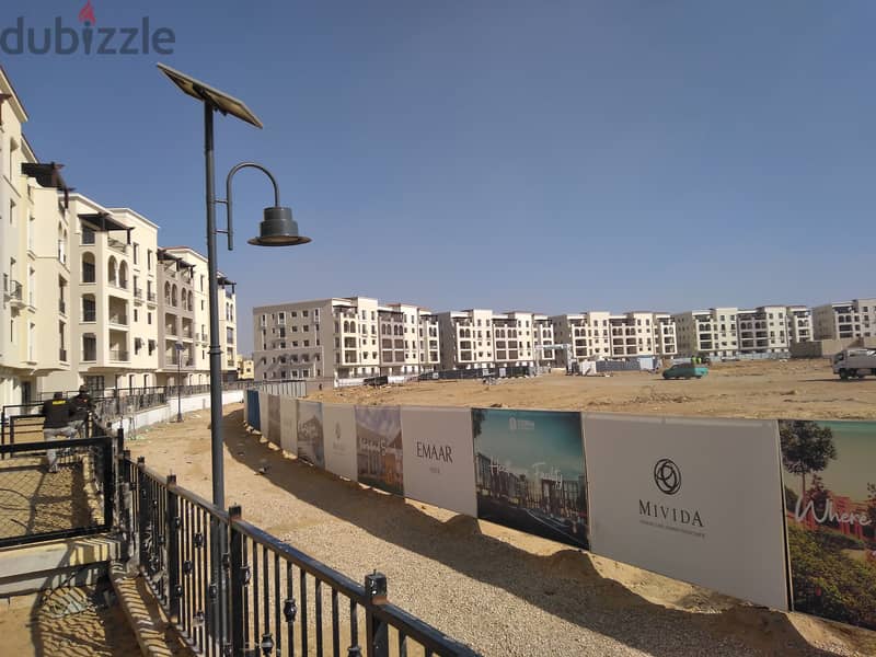 Apartment with garden fully finished in Mivida - Emaar 3