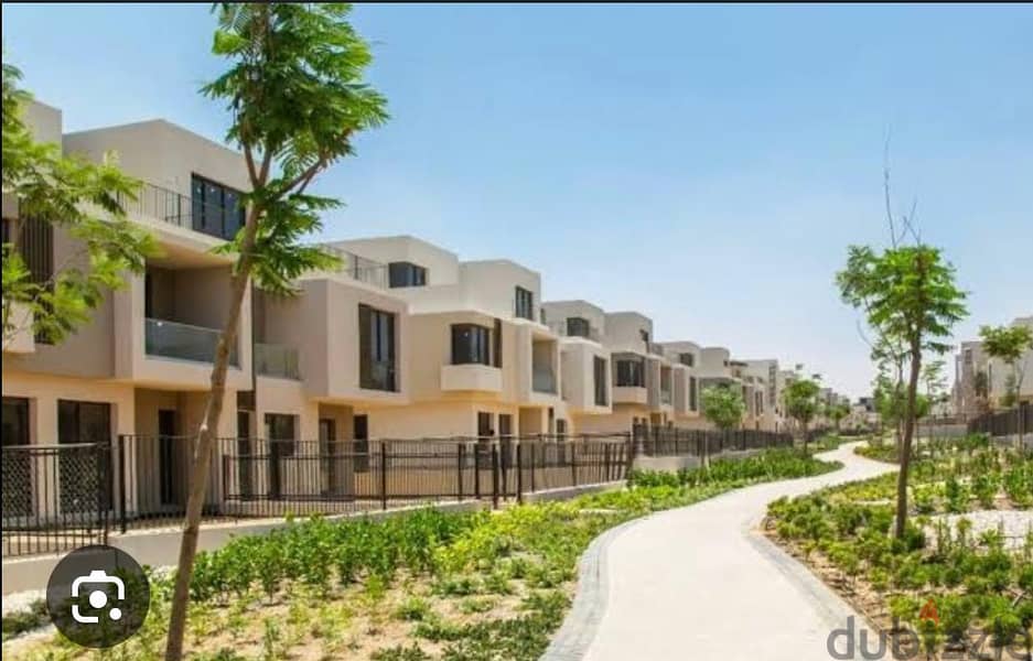 An opportunity to live in a finished apartment for sale, ground floor with a spacious garden, in installments in Sodic East Compound, Shorouk 0