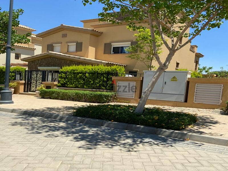 Standalone Villa 356m fully finished for sale in Mivida - Emaar 2