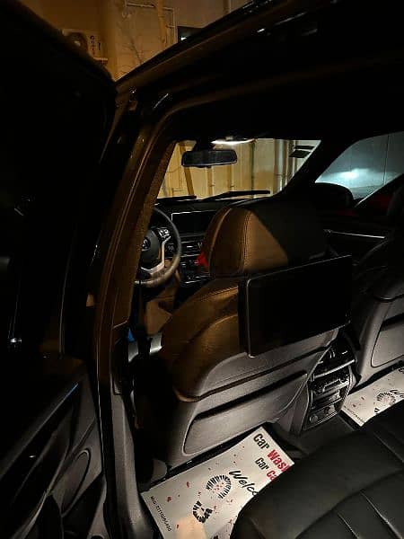سيارة BMW X5  موديل 2018 11