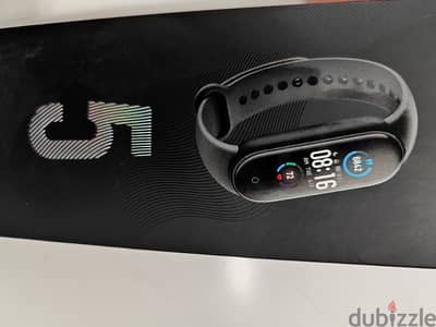 Xiaomi band 5 للبيع