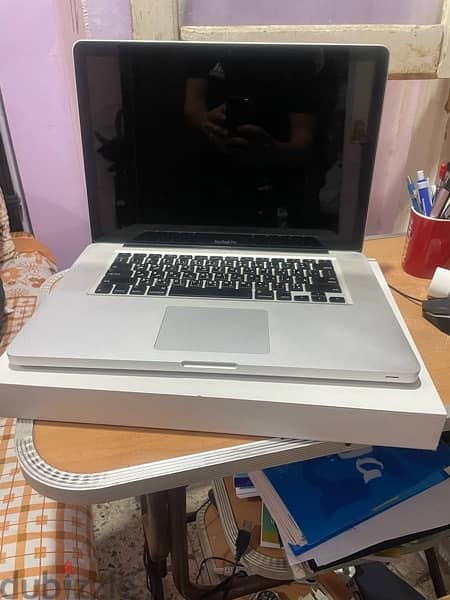 MacBook Pro (15-inch) 11