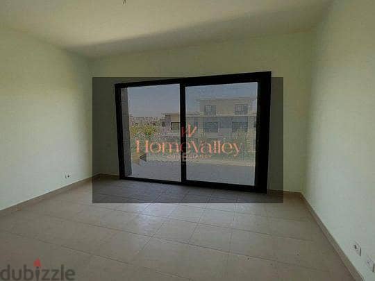 Apartment 127m Prime Location with Installments Till 2030 at Phoenix 2