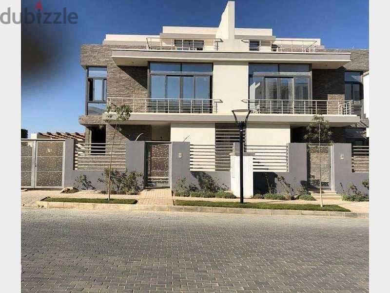 Townhouse Corner for sale in Taj City with a down payment of 800,000, direct on Suez Road 4