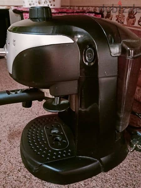 ماكينه قهوه  ديلونجي اصلي  اسبريسو ونسكافيه 1