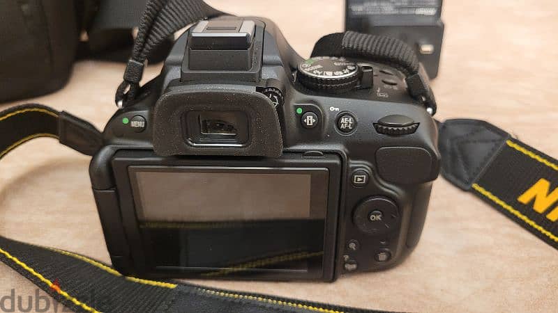 Nikon D5200 like new 4
