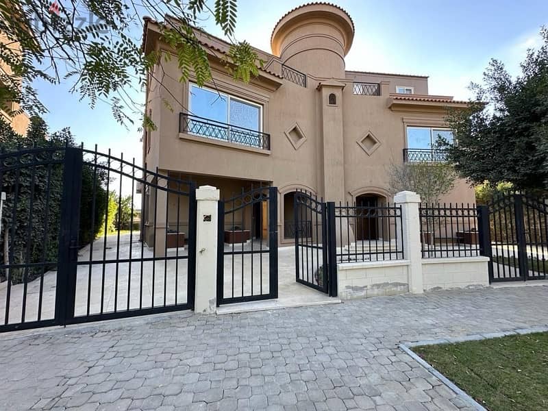 Twin house for sale in October Hills behind Mall of Arabia - توين هاوس 1