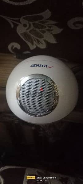 مكبر صوت zenth