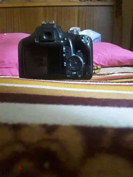 camera canon 4000d 1