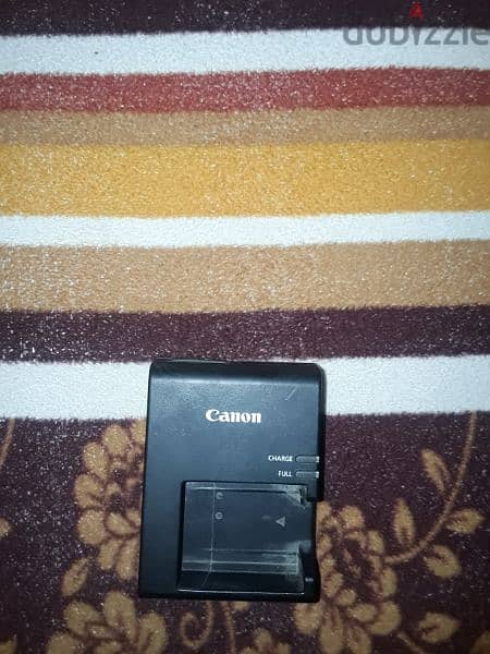 camera canon 4000d 3