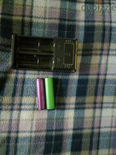 Vape batteries and charger 0