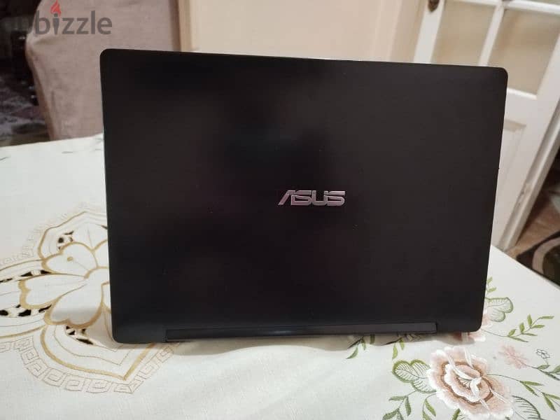 Asus Touch Screen. Flip 1