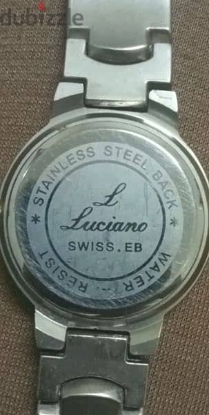 ساعة لوتشيانو حريمى  محتاجة فقط حجر سويسرى اصلى لا تغير لونها 4