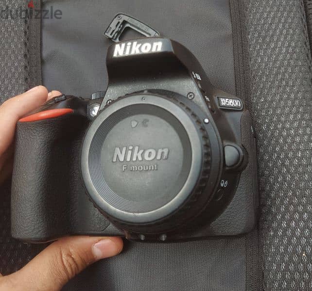 Nikon 5600 4