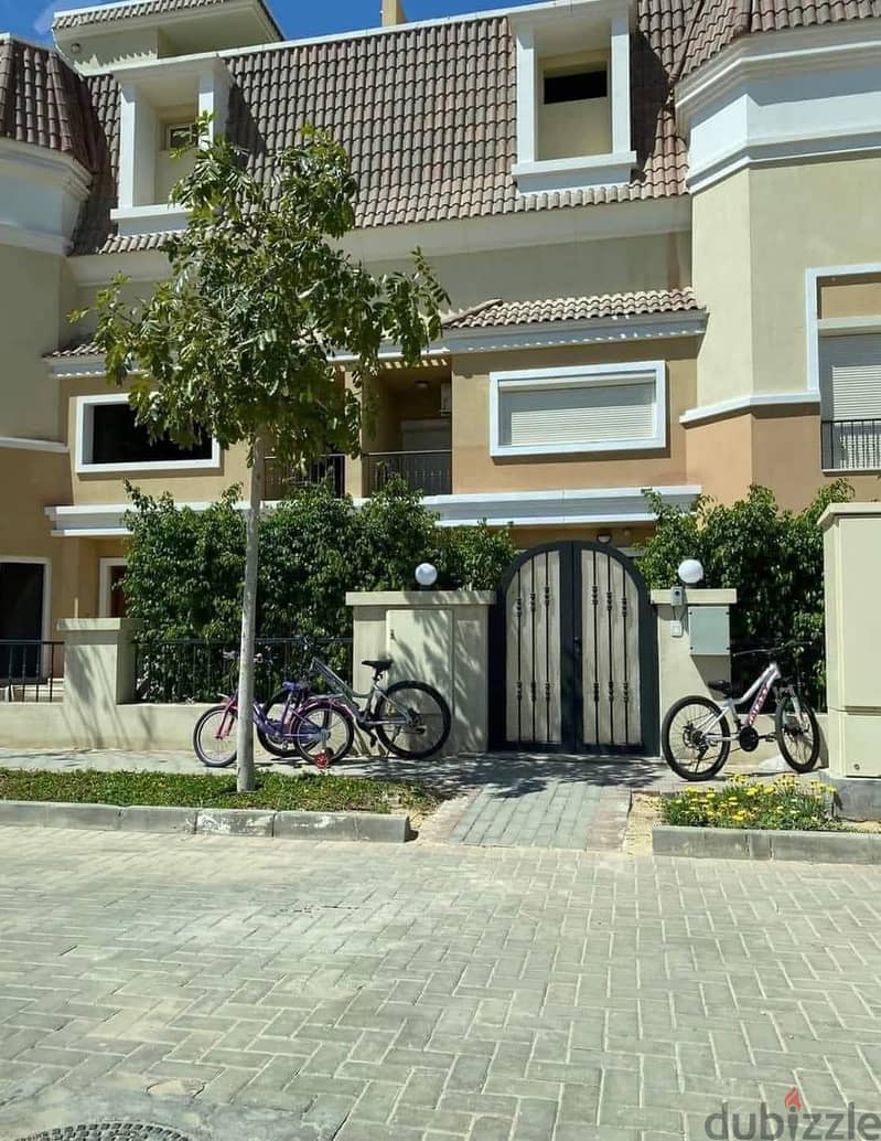 With the best view, S Villa, 239 sqm, with 60 sqm garden and 78 sqm roof, for sale in Sarai Compound, New Cairo, with a 10% down payment. 9