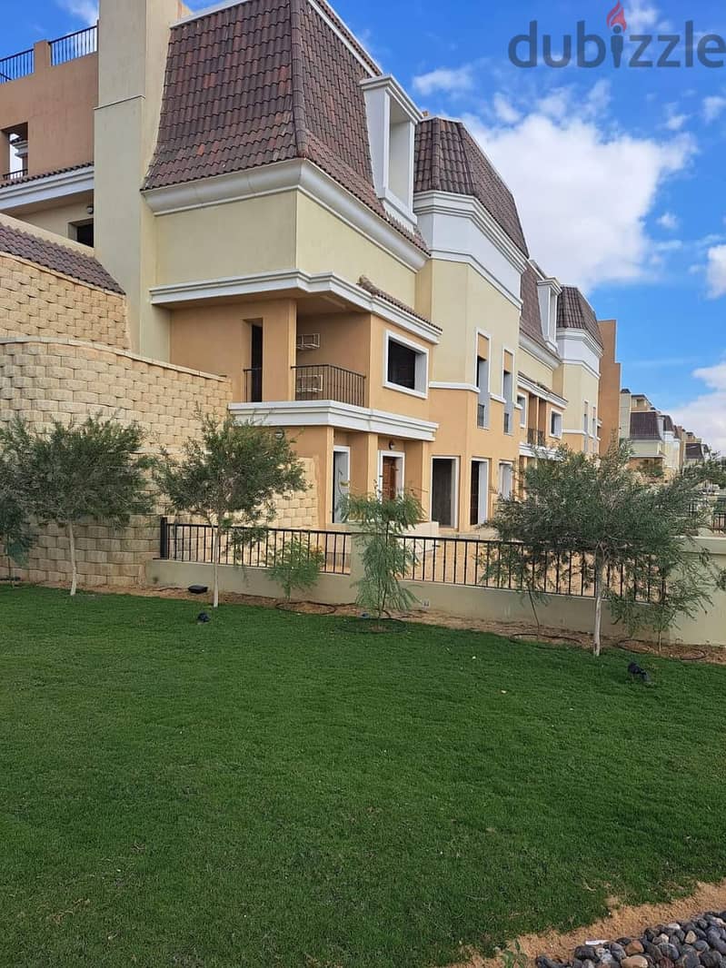 With the best view, S Villa, 239 sqm, with 60 sqm garden and 78 sqm roof, for sale in Sarai Compound, New Cairo, with a 10% down payment. 21