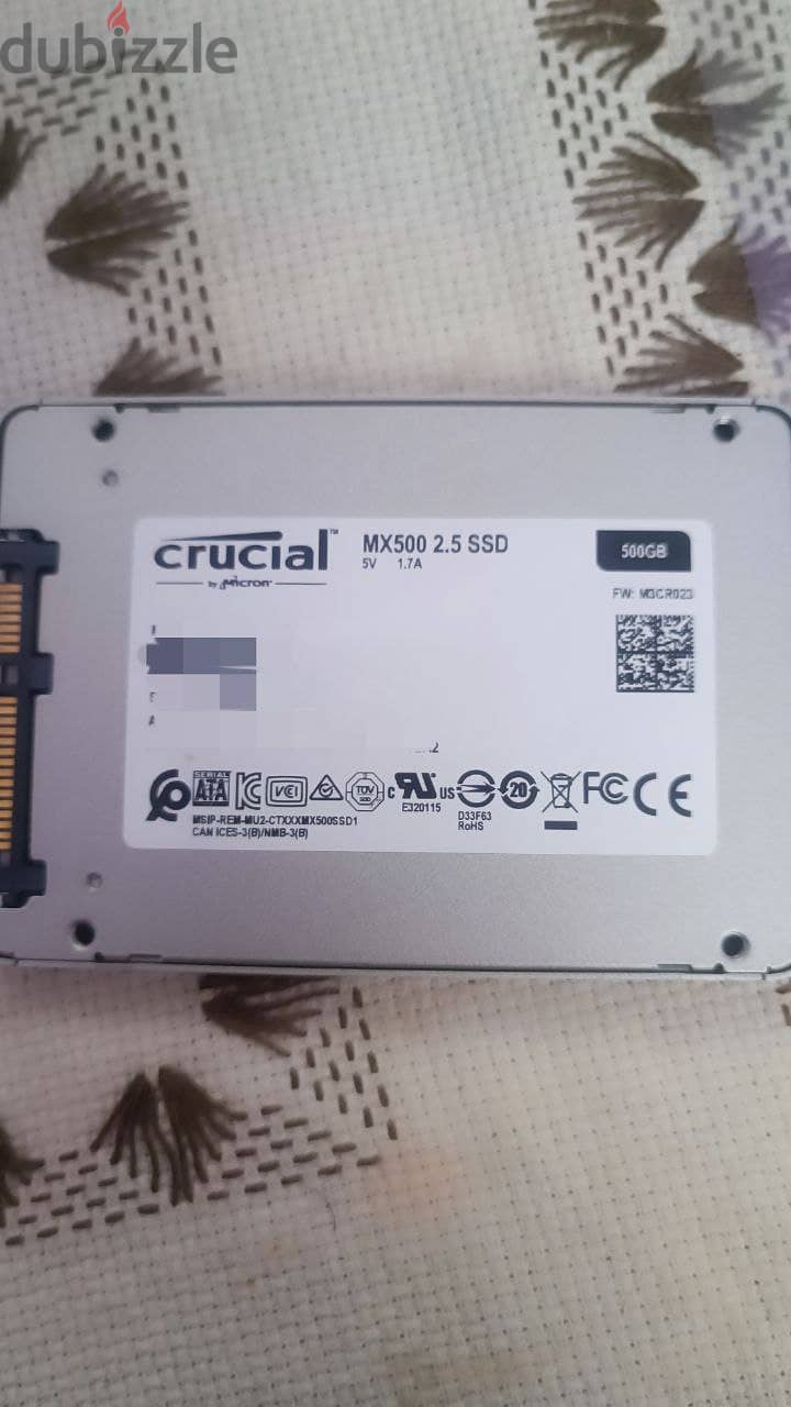 Crucial MX500 500GB SSD 1