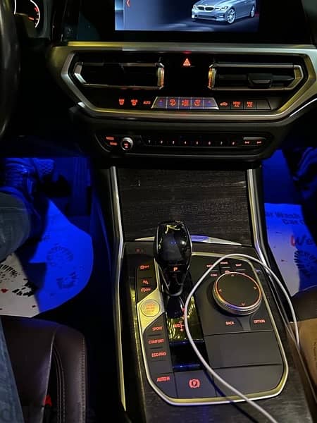 BMW 320I luxury 5