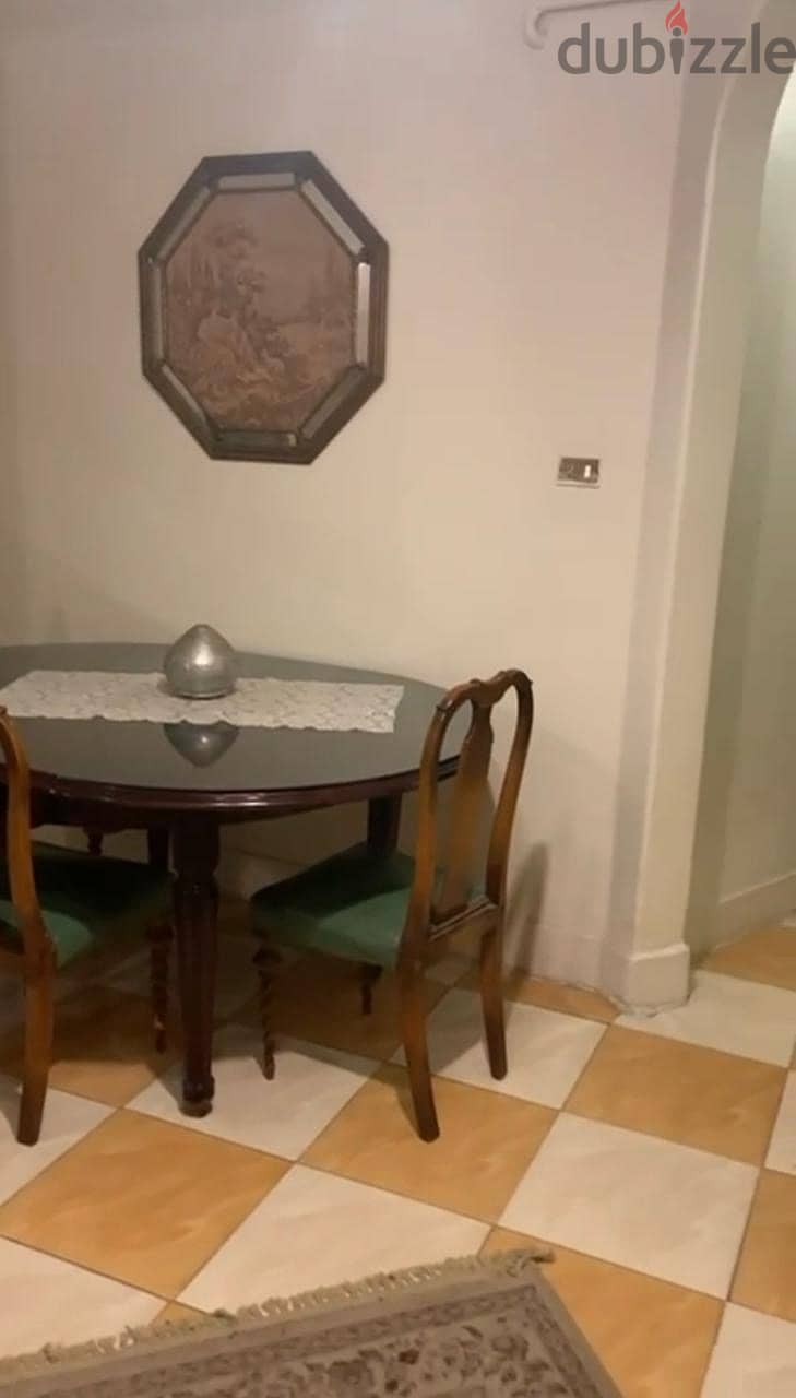 PERFECT LOCATION in the heart of Garden City 2 Bedroom FULLY FURNISHED 10