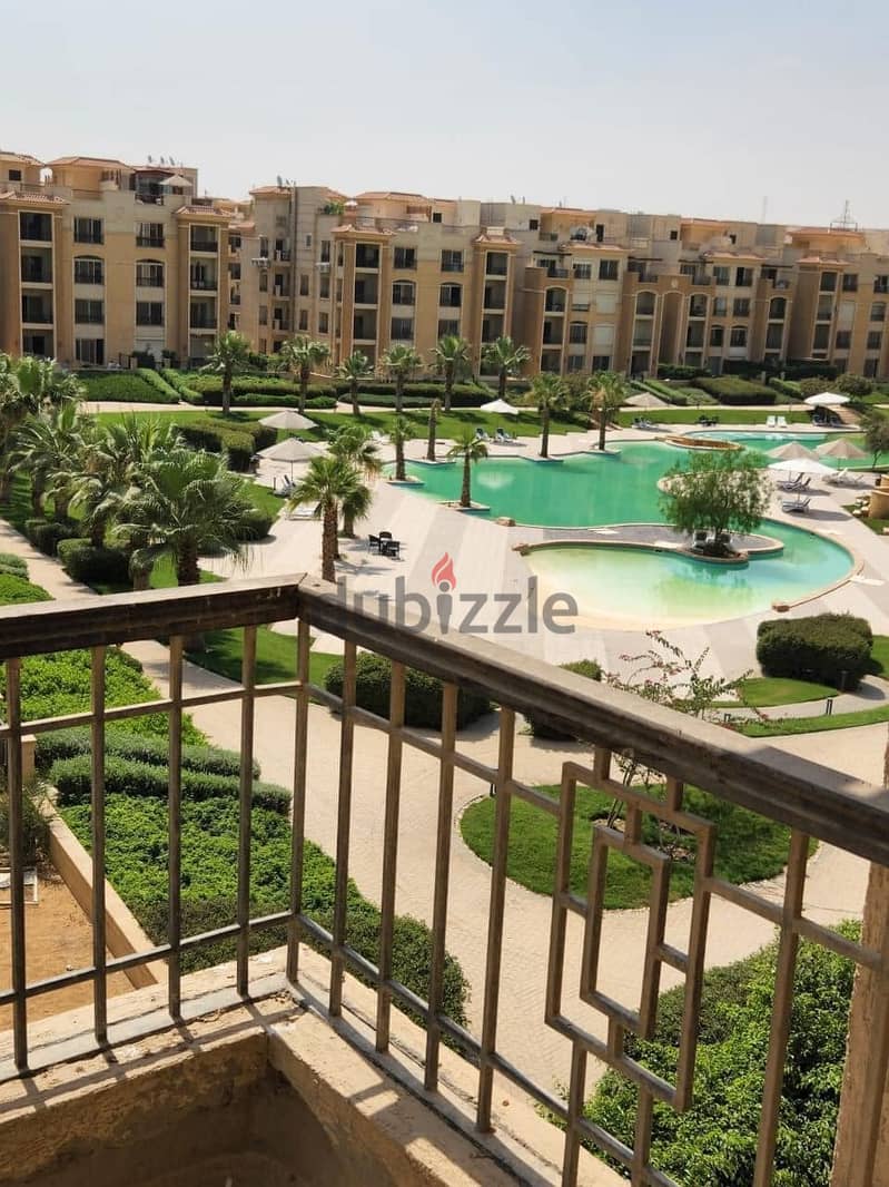 Apartment 220m with garden for sale in stone residence view lake 8