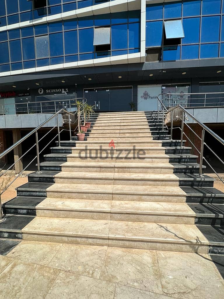 Ready to move interface corner medical clinic 86 meters for sale in zayed dunes mall, elsheikh zayed 2