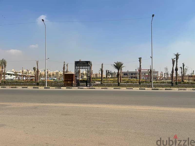 A commercial store for rent, area of ​​320 square meters, a distinctive location on three corners in the oasis, Nasr City, suitable for all purposes 5