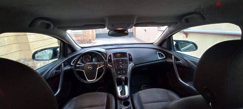 Opel Astra 
2014 كوزمو 5