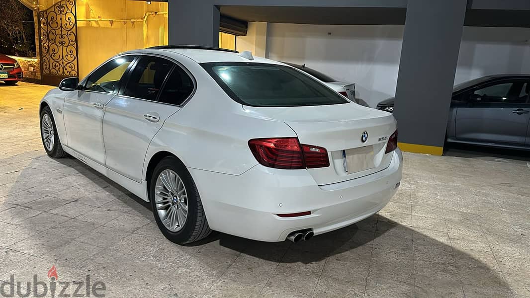 BMW 520i 2015 luxury 1