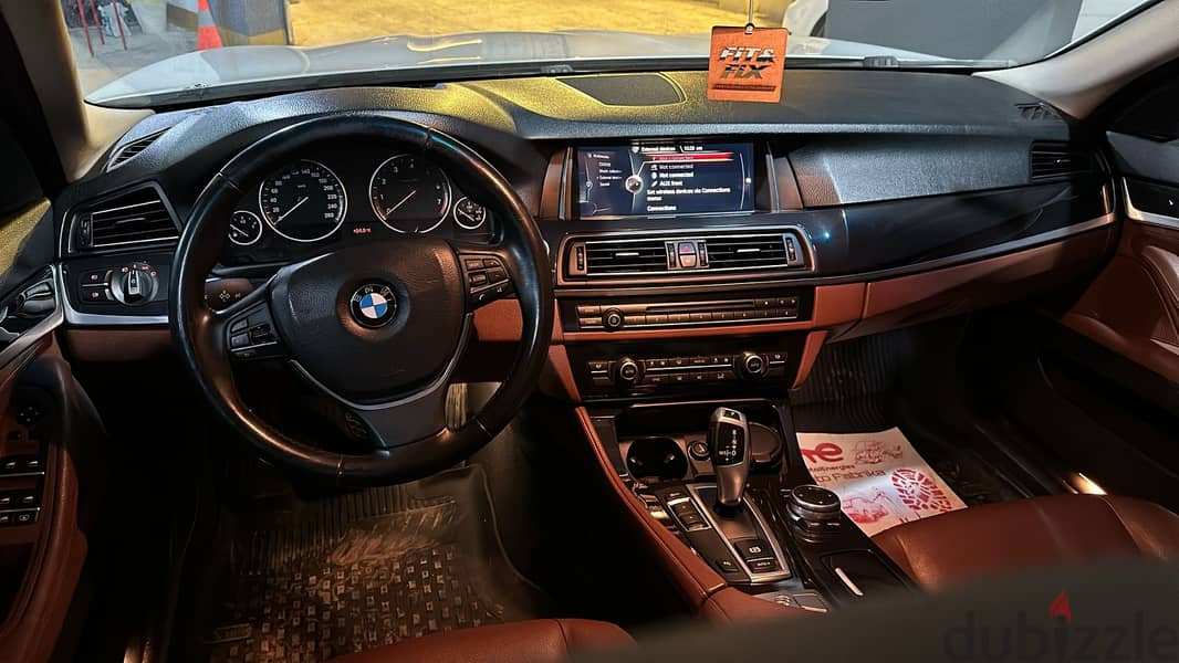 BMW 520i 2015 luxury 6