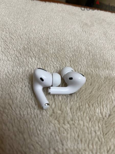 Airpods pro apple 4