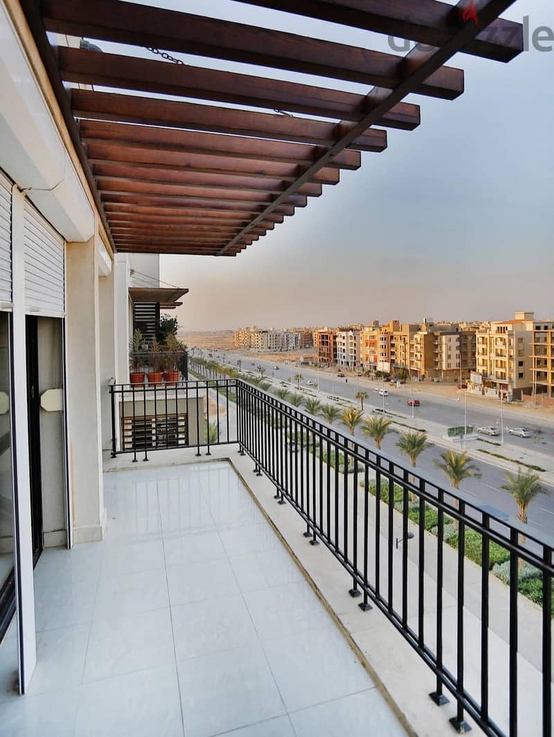 Apartment with roof in Vye Sodic Prime Location Compound in Sheikh Zayed 3