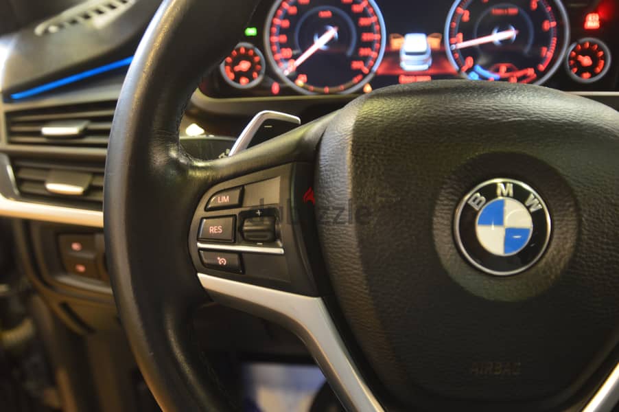BMW X5 XDrive50i Model 2016 10