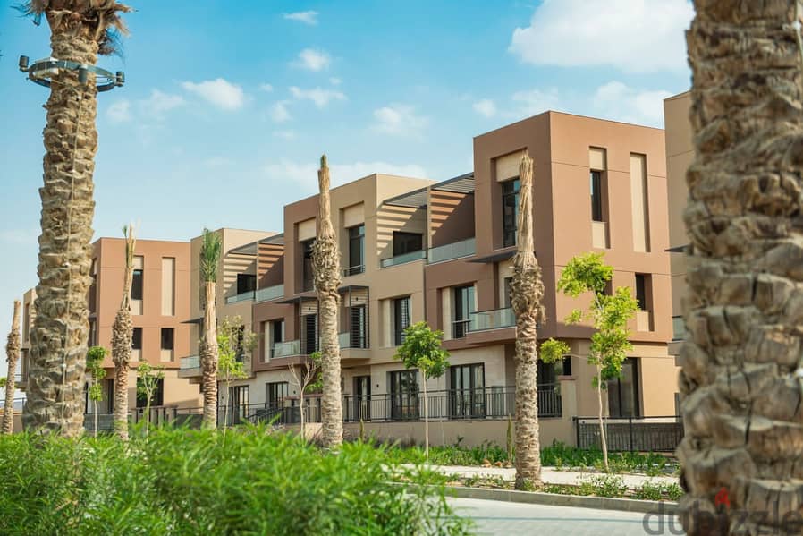 شقة+روف مفروشة جاهزة للسكن للبيع ديستريكت 5 مراكز District 5 Marakez 9