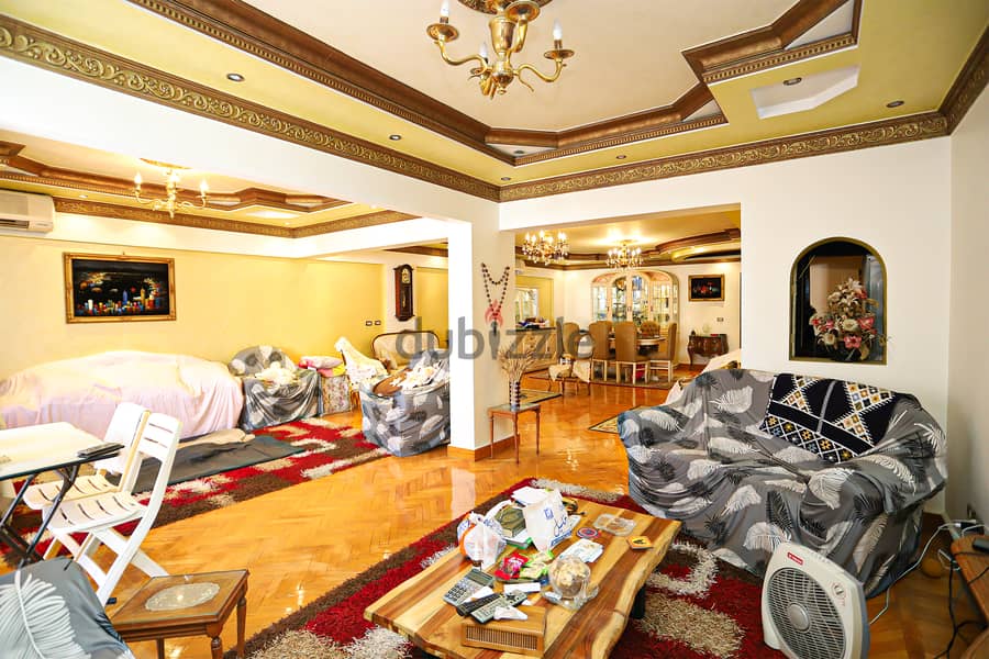 شقة للبيع في جليم -على شارع ابو قير مباشر شقه بحريه 163م 2