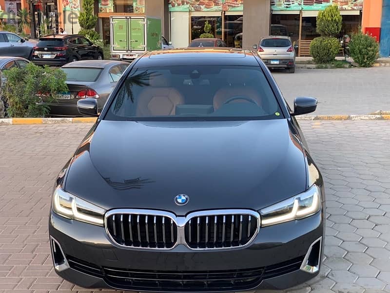 BMW 520i  luxury  2023 zero 1